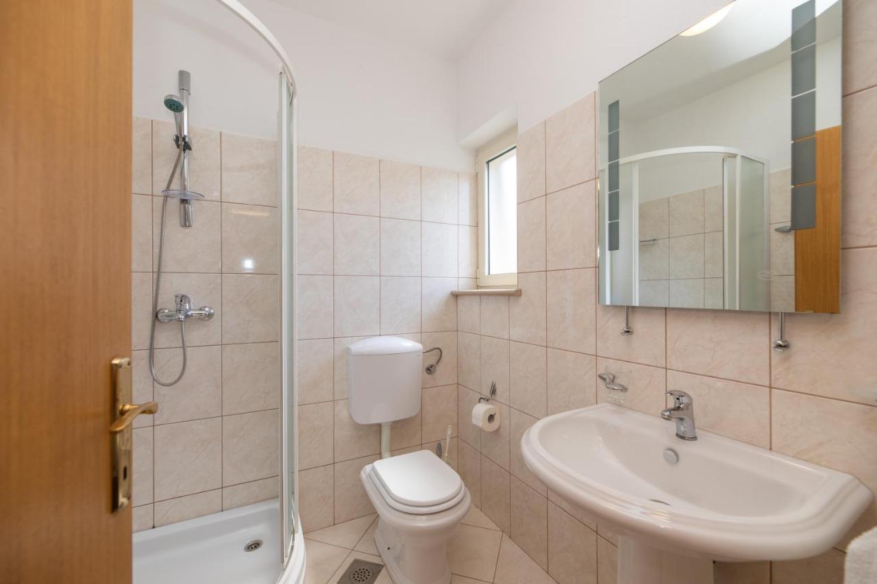 Apartments4You Supetar-The Best And Most Popular Apartments For Discovering The Island - Free Parking - 200 Meters From The Beach Экстерьер фото